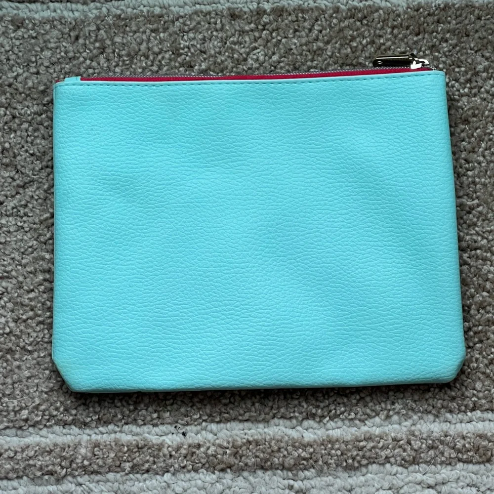 unbranded super cute